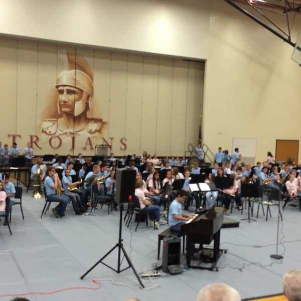 Center Grove Middle School Central 1 tip from 145 visitors