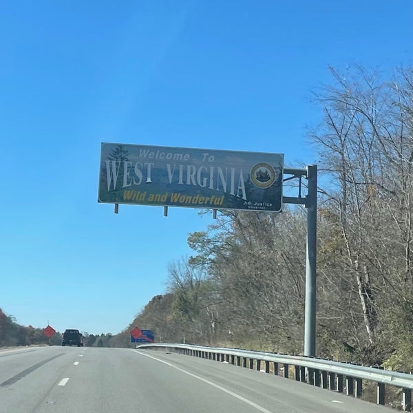 West Virginia / PA Border Route 22