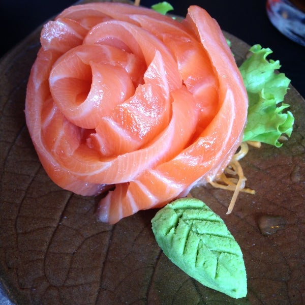 Foto diambil di Seiiki Temakeria &amp; Sushi Bar oleh Marcela M. pada 7/4/2013