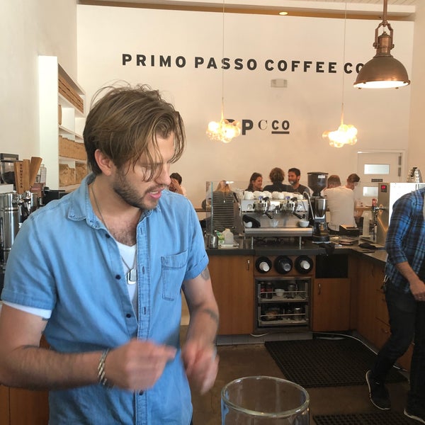 Photo taken at Primo Passo Coffee Co. by FHop🎒🌐✈️ on 6/9/2018