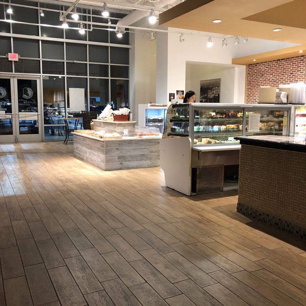 Mozart Bakery & Cafe Bakery