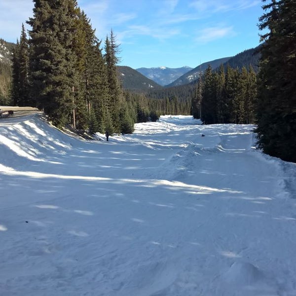 Manning park. Кемал парк индия. Lane-wells company building huntington park, ca. Manning park. Горнолыжные курорты красноярского края.