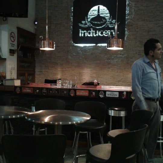 Photo prise au Inducerv - Cerveza Apostol par Sara V. le11/16/2012