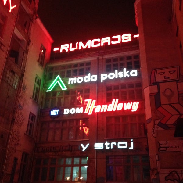 Neon side. Neon quotes. Неоновый переулок. Neon side. Neon side.