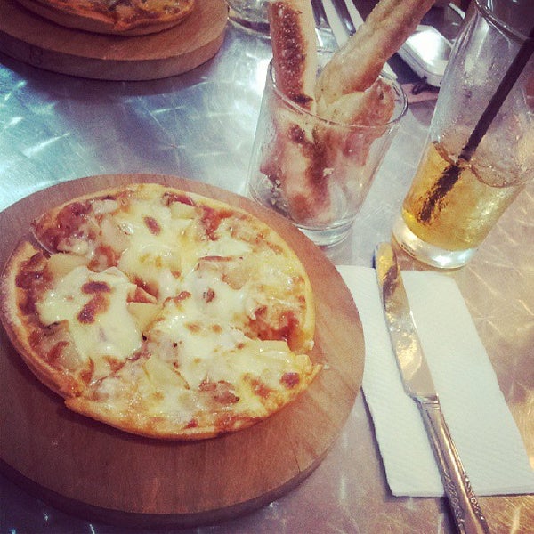 Pizza Station 5 Tips From 194 Visitors