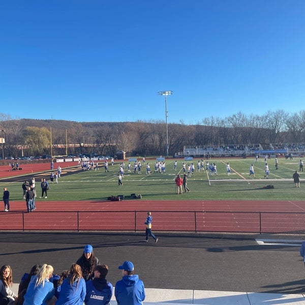 UnionEndicott High School High School in Endicott Historic District