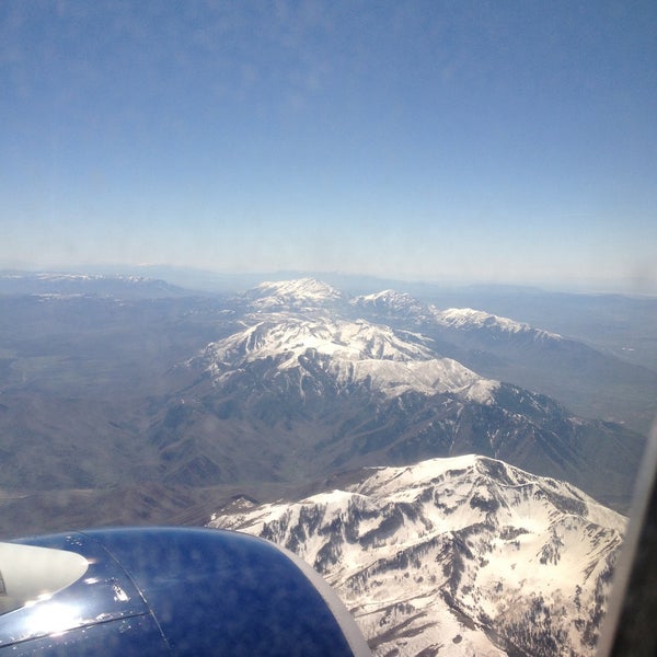Das Foto wurde bei Salt Lake City International Airport (SLC) von Caitlin D. am 5/3/2013 aufgenommen