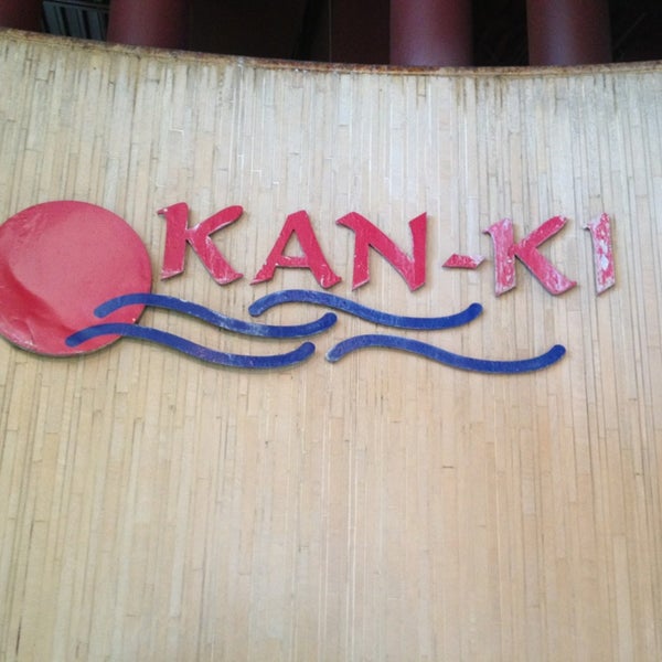 Photo taken at Kan-Ki Japanese Steakhouse and Sushi Bar by DeShun P. on 2/2/2013