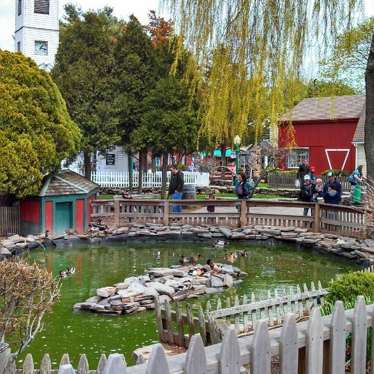 Olde Mystic Village 27 Coogan Blvd