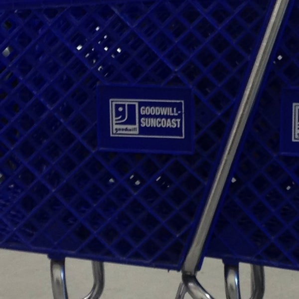 Goodwill Vintage and Thrift Store in Lakeland