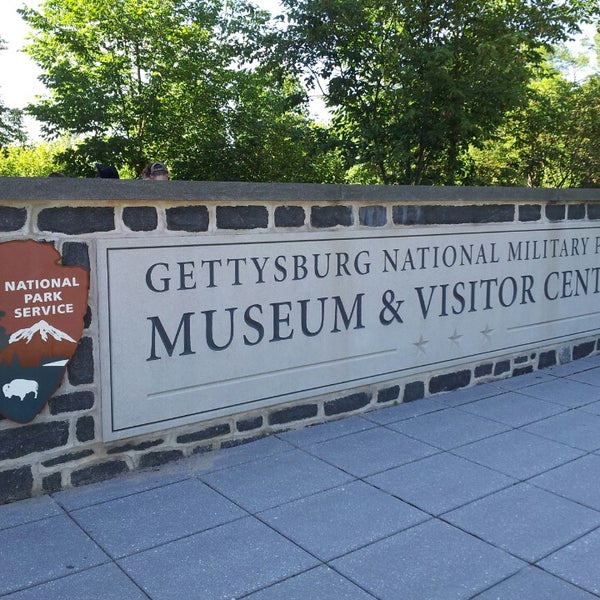 Foto tirada no(a) Gettysburg National Military Park Museum and Visitor Center por Amy C. em 6/20/2014