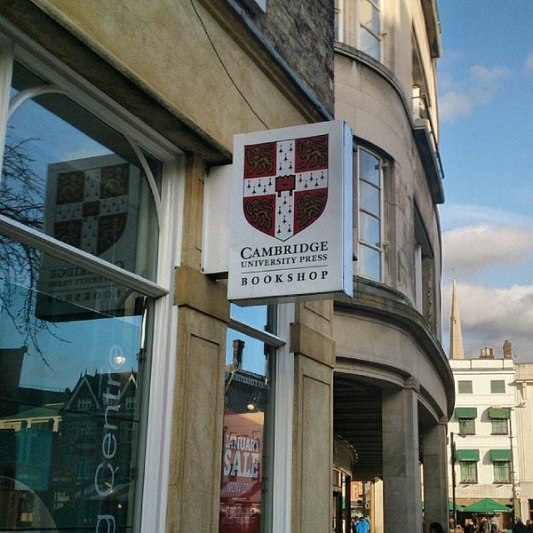 Photo prise au Cambridge University Press Bookshop par Kazuhisa Y. le2/3/2014