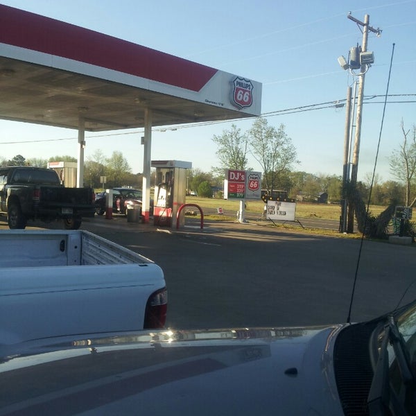 D.J.'s gas and groceries Lamar, AR