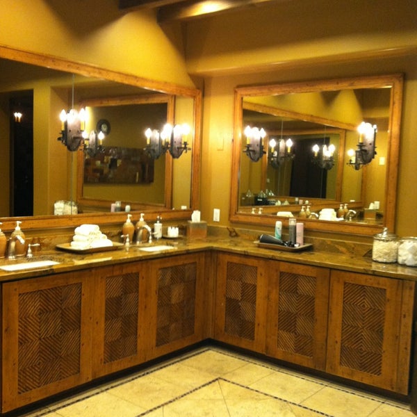 Photos At Elizabeth Arden Red Door Spa Now Closed Spa