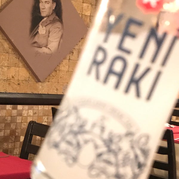 Foto scattata a Taşplak Restaurant da kronikbalık . il 11/6/2017