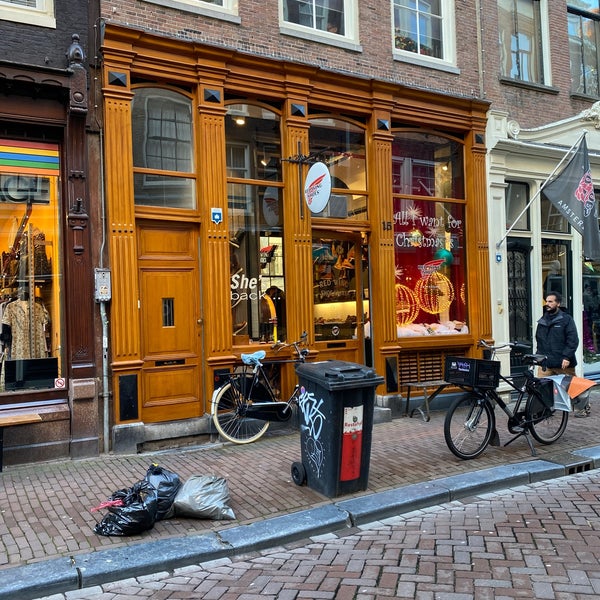 at Red Wing Shoes Amsterdam - Grachtengordel-West - 2 tips from 163 visitors