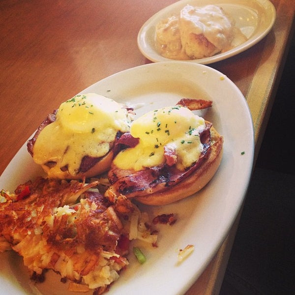 Photos at Elmer’s Restaurant 10 tips from 827 visitors