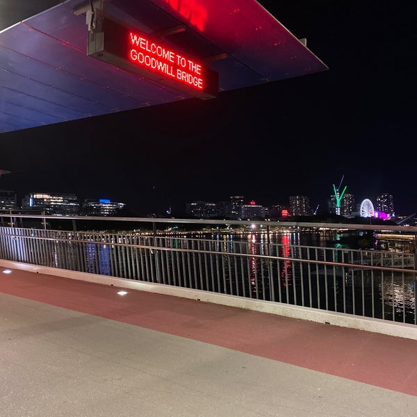 Cook Bridge Captain Cook Bridge - Brisbane City - 2 tips