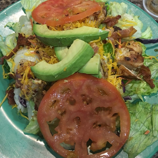 Red Oak Grill Mediterranean Restaurant in Sugar Land