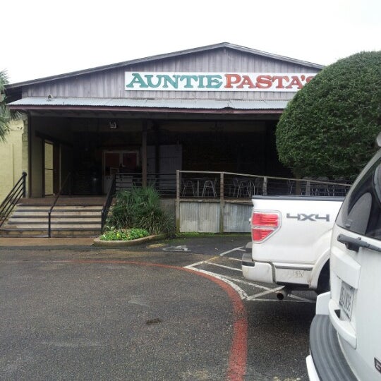 Photo taken at Auntie Pasta&#39;s by Magdalena T. on 1/5/2013