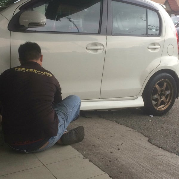 Photos At Vertex Design Automotive Shop