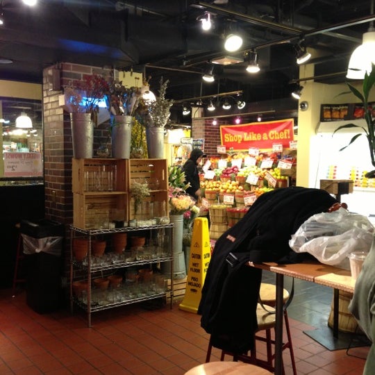 Gourmet Garage Gourmet Shop in New York