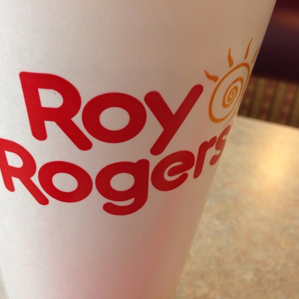 รูปภาพถ่ายที่ Roy Rogers โดย Brian K. เมื่อ 12/8/2013