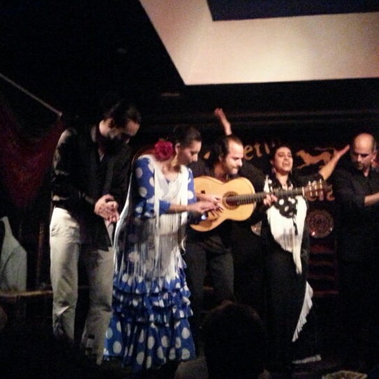 Photo taken at La Quimera Tablao Flamenco y Sala Rociera by Volodymyr S. on 10/18/2014