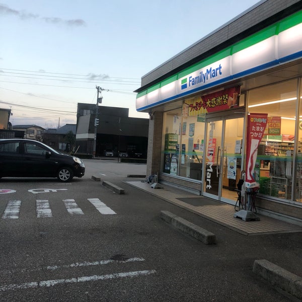 ファミリーマート 金沢新保本店 金沢市 石川県