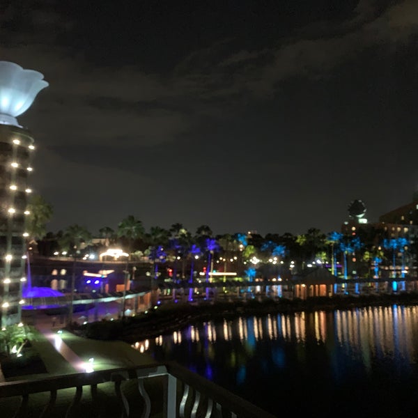 Photo taken at Walt Disney World Dolphin Hotel by Elvan S. on 5/19/2022