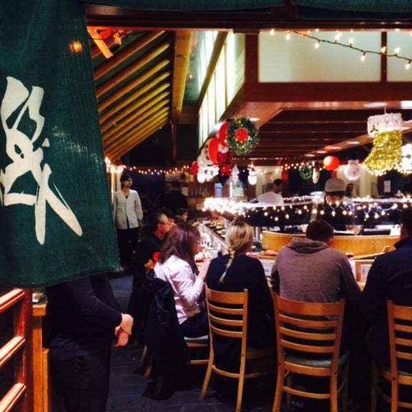 12/20/2015にElvan S.がIsobune Sushiで撮った写真