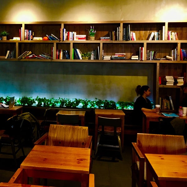 Caffé Bene Coffee Shop in Jersey City