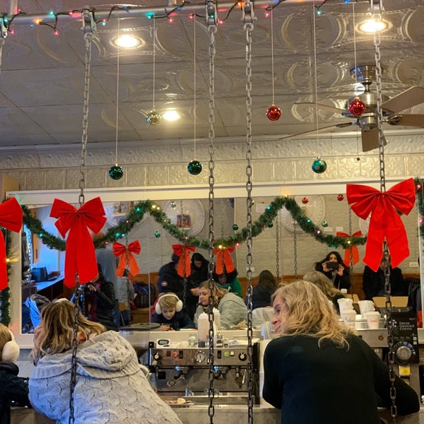 Photo taken at Molly&#39;s Cupcakes by Elvan S. on 12/23/2019