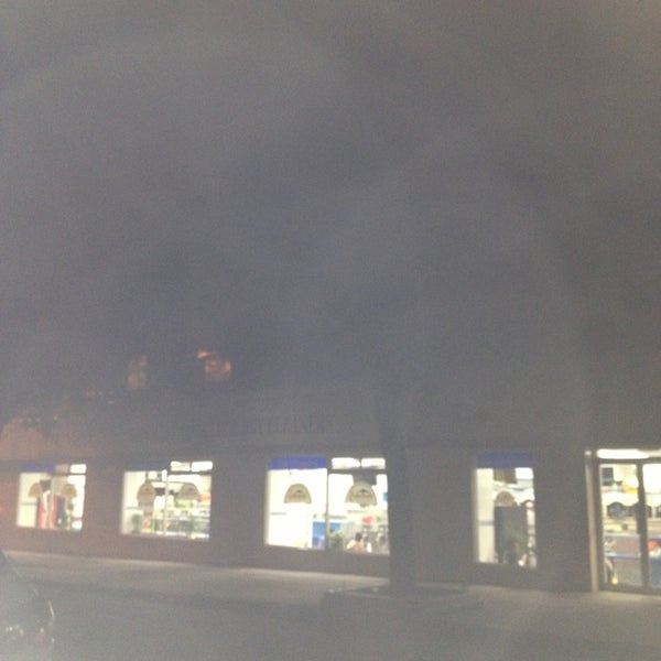 Clean House Super Laundromat Belmont 2429 Arthur Ave