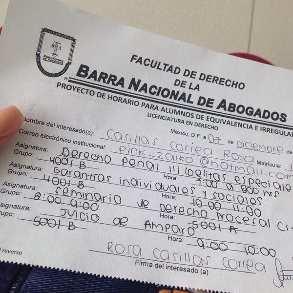 12/7/2015에 Rose Cαsiℓℓαs 🌸🖤✨님이 Facultad de Derecho de la Barra Nacional de Abogados에서 찍은 사진