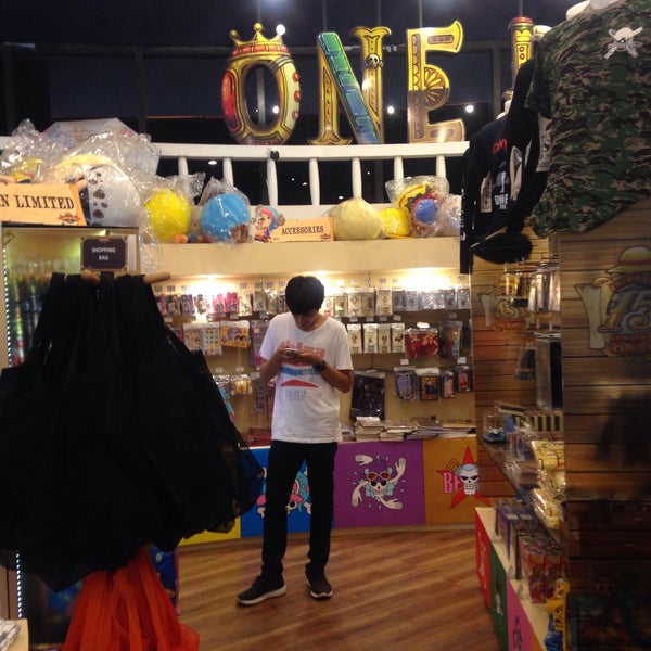 Photos At One Piece Mugiwara Store คลองเตย 2 Tips From 9 Visitors