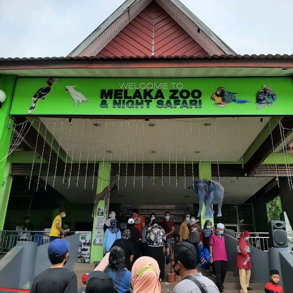 Photo taken at Zoo Melaka by Ismi Nur S. on 1/10/2021