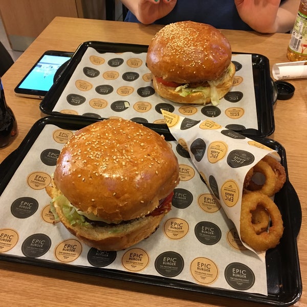 3/3/2017にАлександр Г.がEPIC burgerで撮った写真