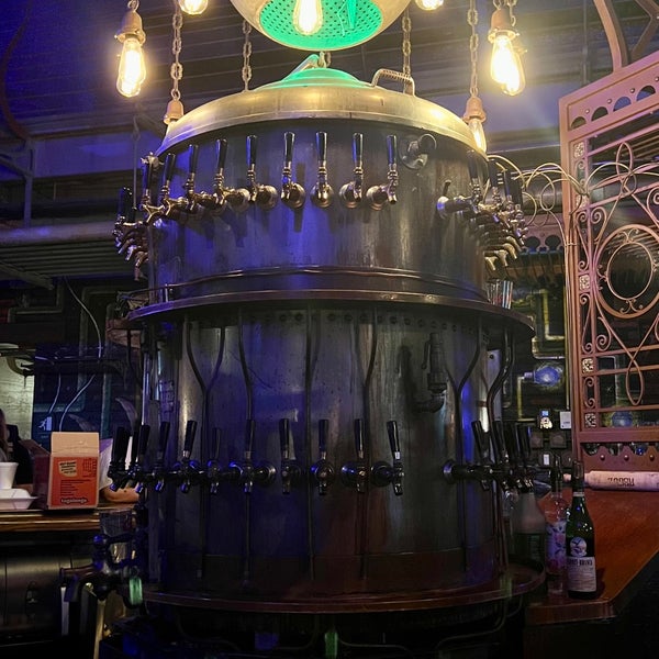 Kickbacks Gastropub Riverside 910 King St