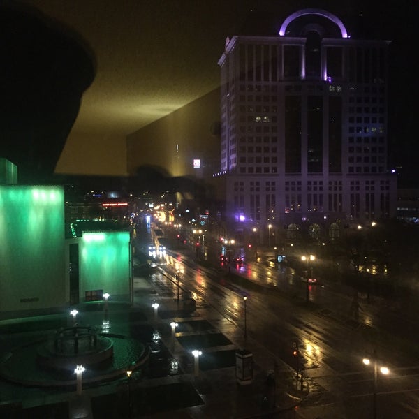 Foto scattata a InterContinental Milwaukee da Fittedsole G. il 5/2/2016