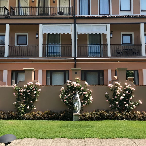 Photo taken at Belmond Hotel Cipriani by Natalie P. on 5/20/2018