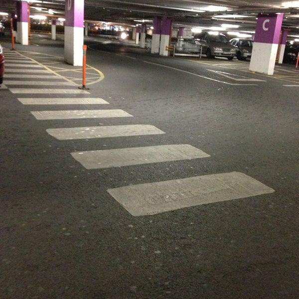 Jetland Shopping Centre - Shopping Mall in Limerick