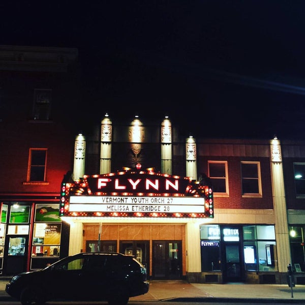 รูปภาพถ่ายที่ Flynn Center for the Performing Arts โดย Richard B. เมื่อ 9/21/2015