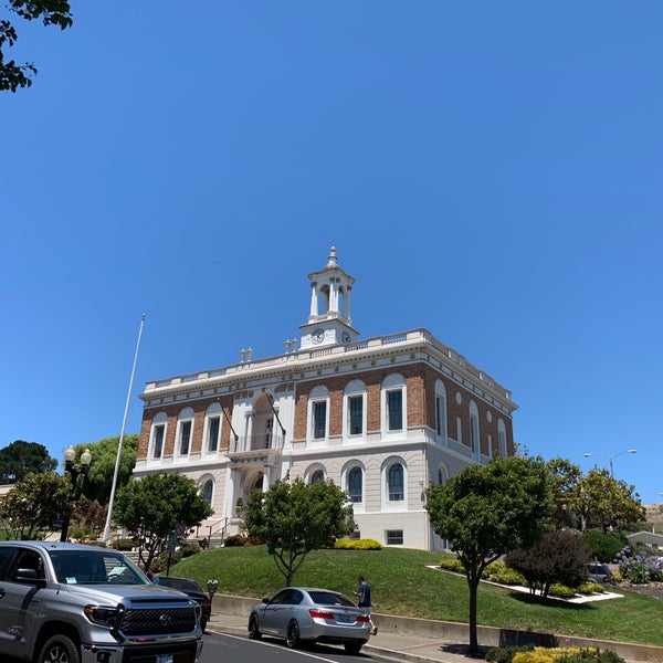 Photo taken at South San Francisco City Hall by Haowei C. on 6/23/2019