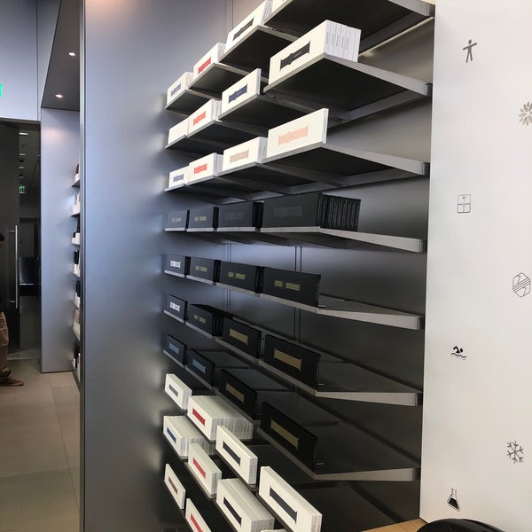 Photos at Apple Easton Town Center 4210 The Strand