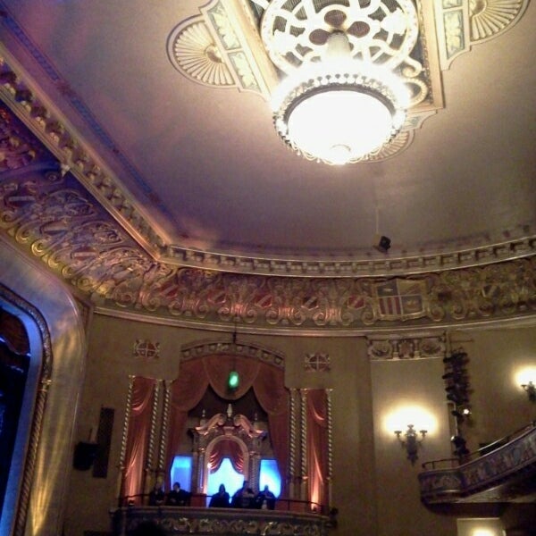 Снимок сделан в State Theatre Center for the Arts пользователем Catherine B. 3/20/2013