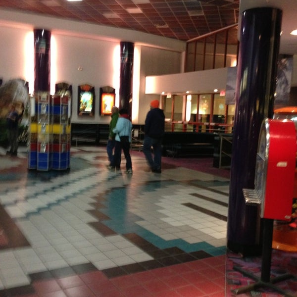 Grand 10 Cinema Movie Theater