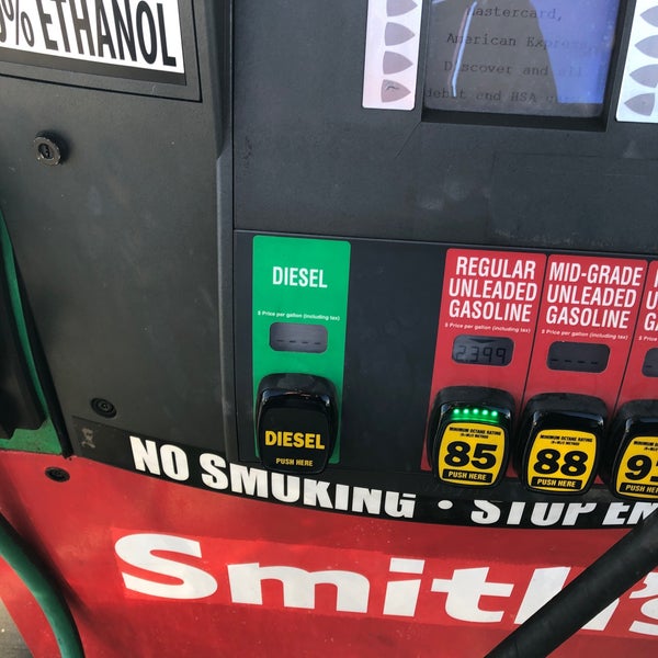 Smith's Gas Station Akaryakıt İstasyonu