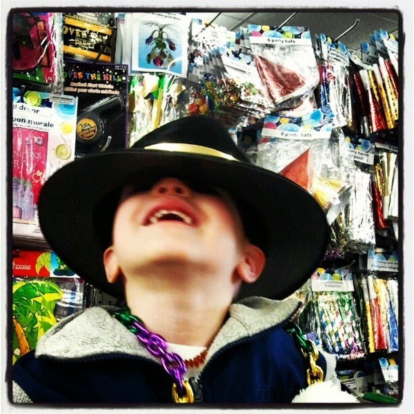 dollar tree cowboy hats