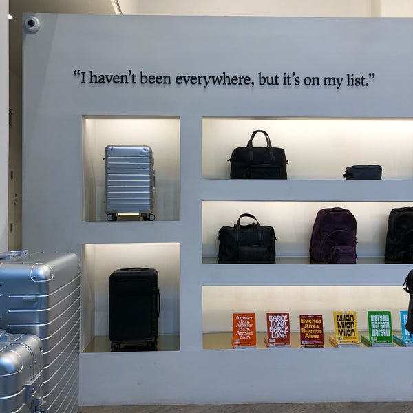 Away Luggage Store in New York